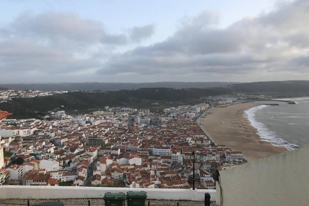 Canelle Apartamento Com Terraco Nazare Bagian luar foto